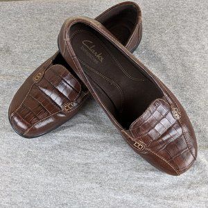 Clarks bendables faux croc loafers brown 7.5 women's shoes